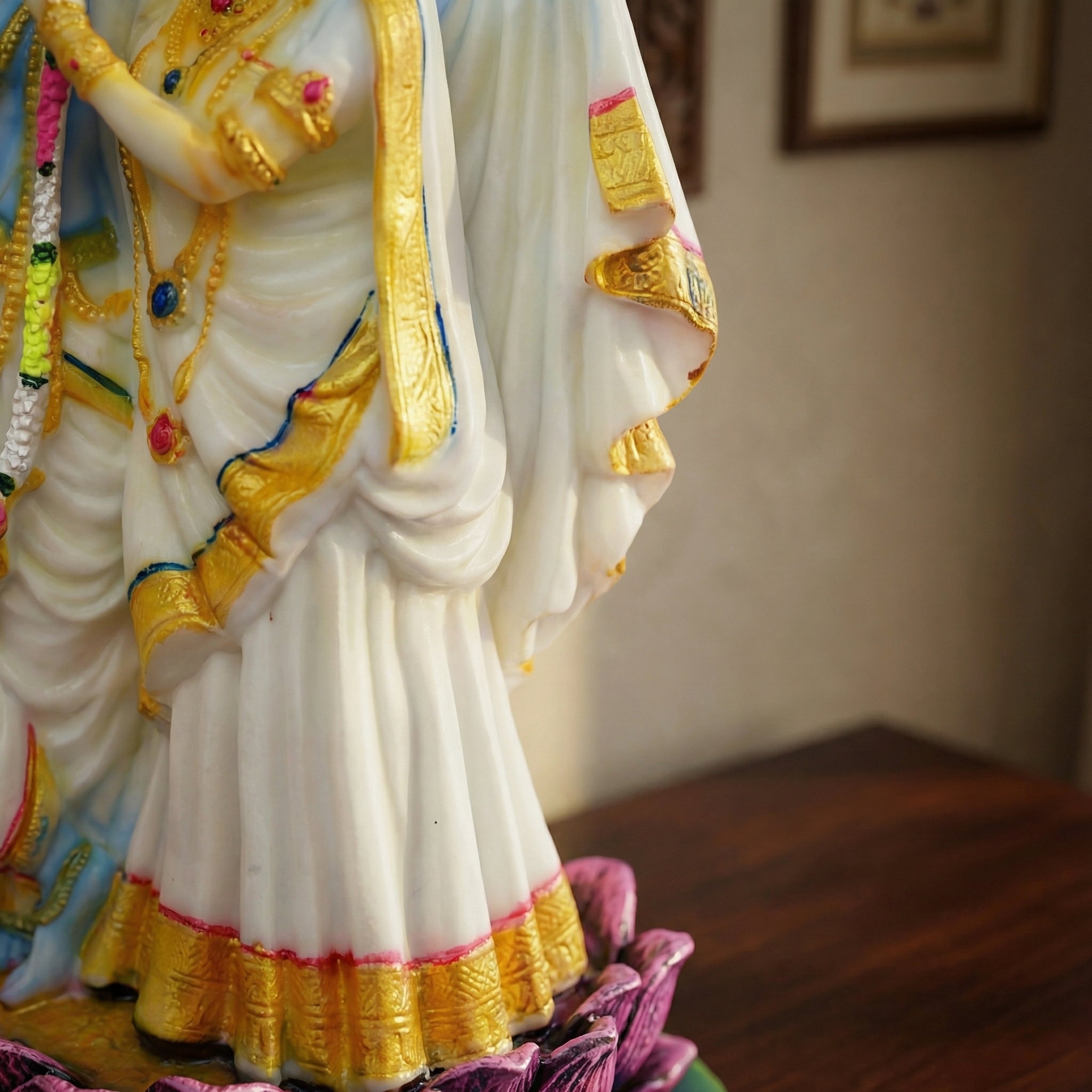 Serene Lotus Divine Couple Statue | God Statue | Set of 1