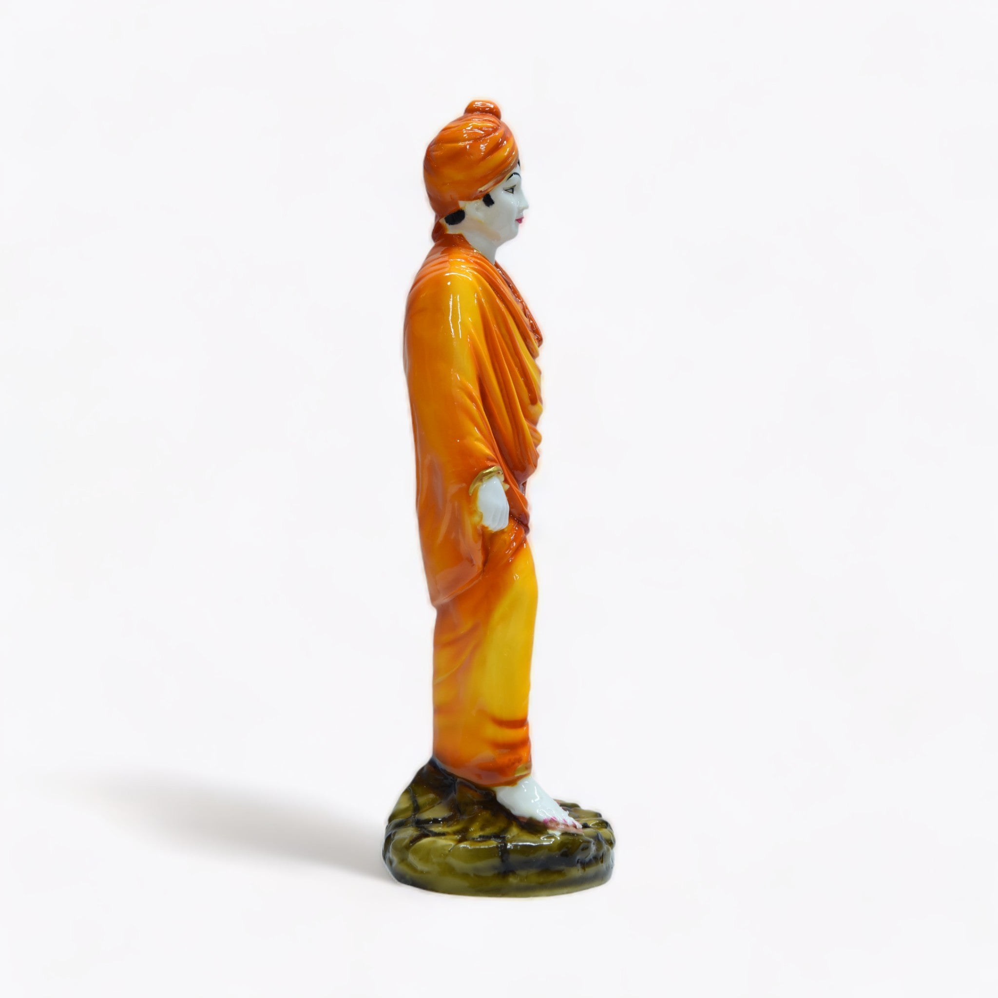 Vibrant Swami Vivekananda Statue | Set of 1